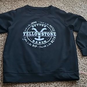 New 3/4 sleeve Black Yellowstone Sweatshirt